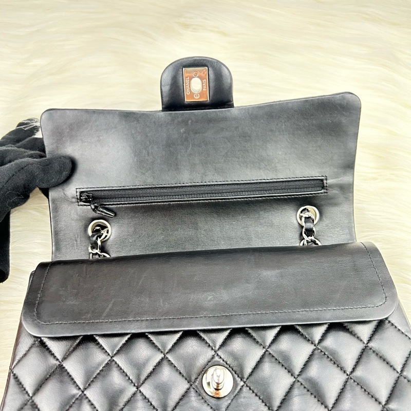 CHANEL Classic flap 中號 cf 25 羊皮銀鍊  黑色雙蓋 超美經典款式-22