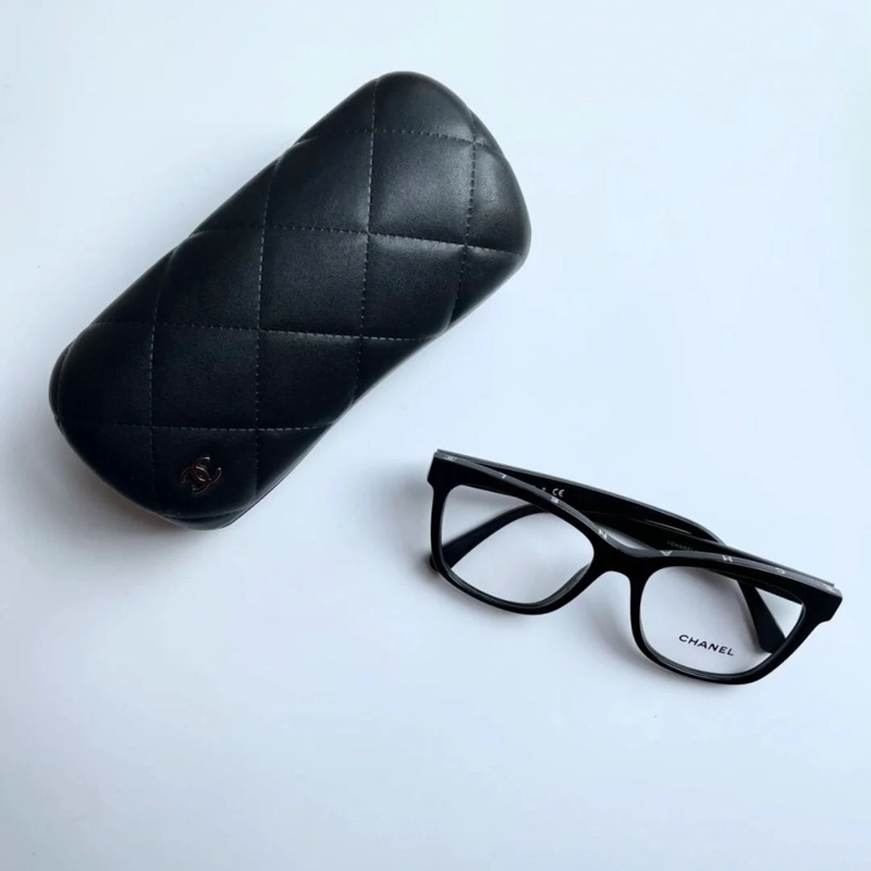 香奈兒黑框眼鏡-1