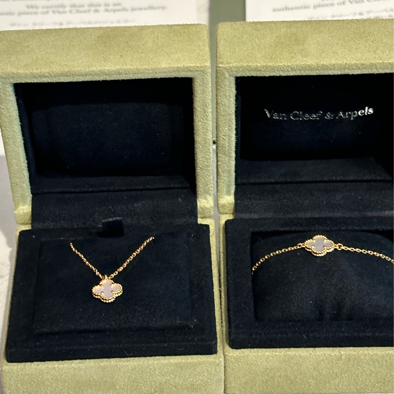 Van Cleef & Arpels梵克雅寶四葉草18K黃金珍珠母貝項鍊.手鍊套組-0