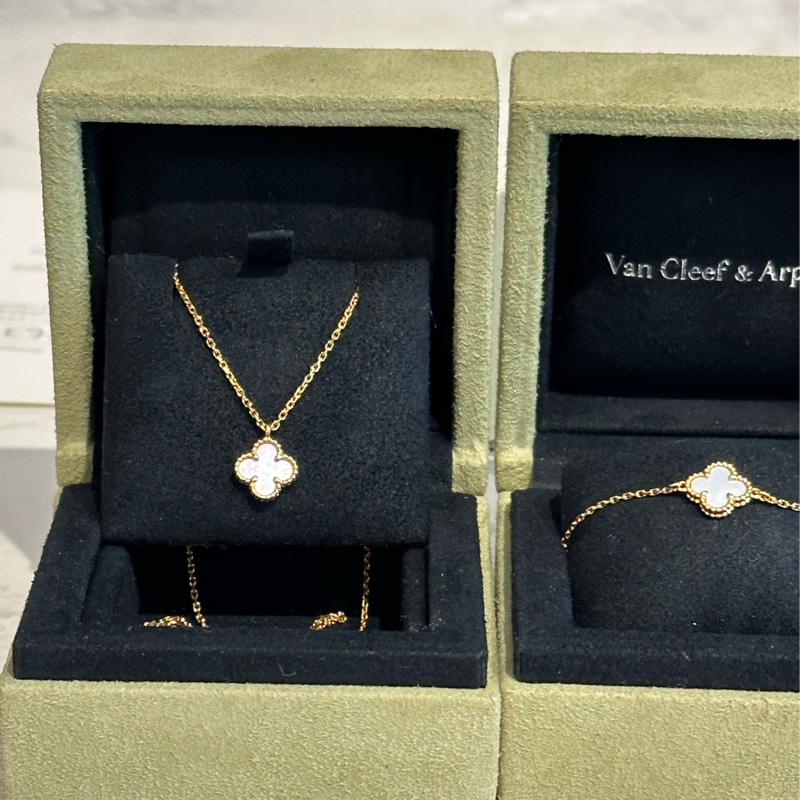 Van Cleef & Arpels梵克雅寶四葉草18K黃金珍珠母貝項鍊.手鍊套組-2