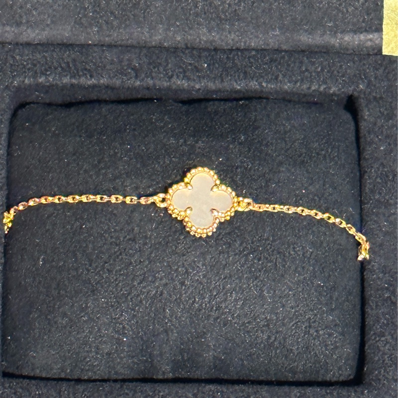 Van Cleef & Arpels梵克雅寶四葉草18K黃金珍珠母貝項鍊.手鍊套組-6