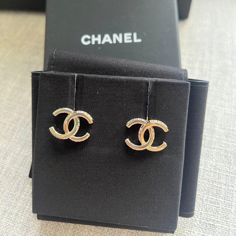 Chanel 香奈兒23B 雙C耳環低調 淡金色-1