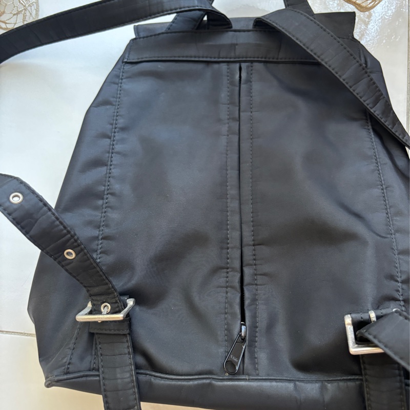 Vintage Moschino 黑色後肩包-14