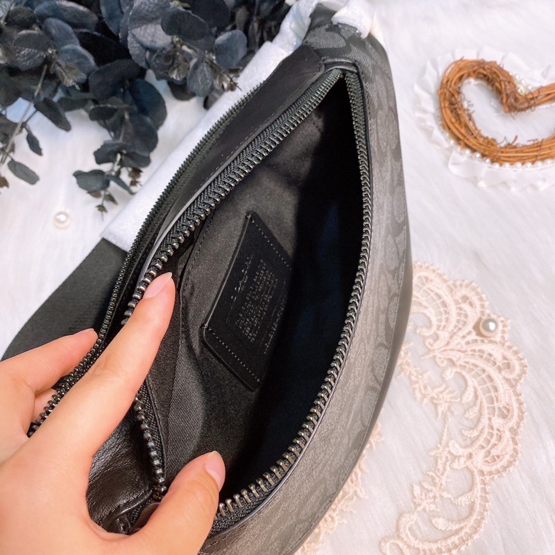 Coach經典大款腰包/胸包 單寧牛仔藍-2