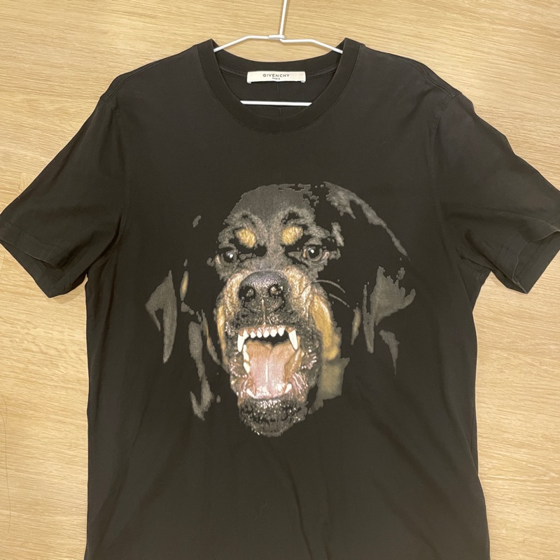 Givenchy 紀梵希 經典 T-Shirt 尺寸M 鯊魚 星星 羅威納狗頭-8