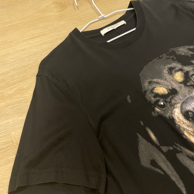 Givenchy 紀梵希 經典 T-Shirt 尺寸M 鯊魚 星星 羅威納狗頭-16