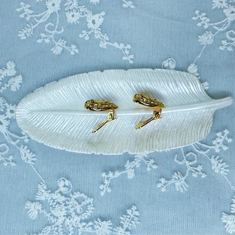 Christian Dior 金色徽章水鑽心型耳夾 Vintage 美品 南瓜馬車系列✨-4