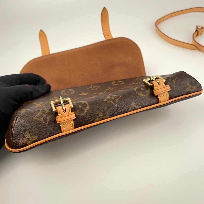 LV 老花經典款變形金剛腰包｜胸包｜側背包-9