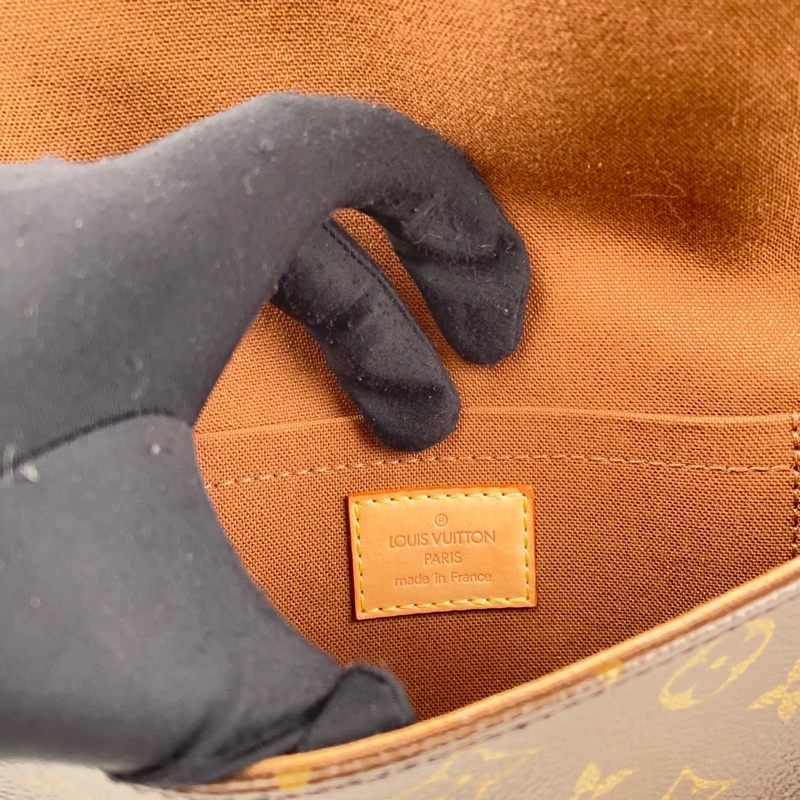 LV 老花經典款變形金剛腰包｜胸包｜側背包-18