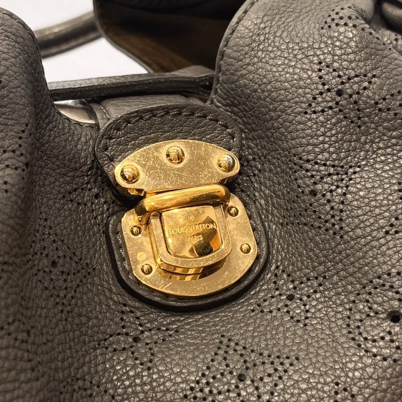 Louis Vuitton LV 灰色全皮MAHINA 林志玲 雷射洞洞包 肩背包/手提包-8