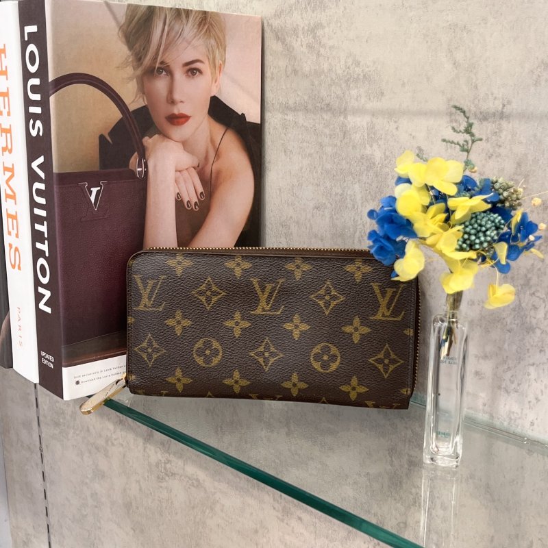 Louis Vuitton LV 老花字紋ㄇ型拉鍊長夾/皮夾-0