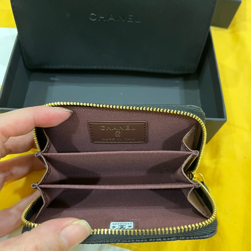 Chanel 芯片款 拉鍊三格零錢卡包-7