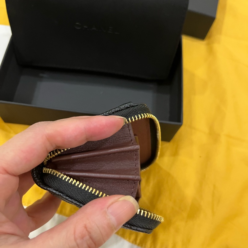 Chanel 芯片款 拉鍊三格零錢卡包-9