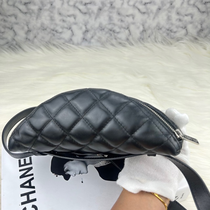 CHANEL 香奈兒 #員工包#櫃姐包# 牛皮黑銀元寶腰包 單肩包 斜挎包-16