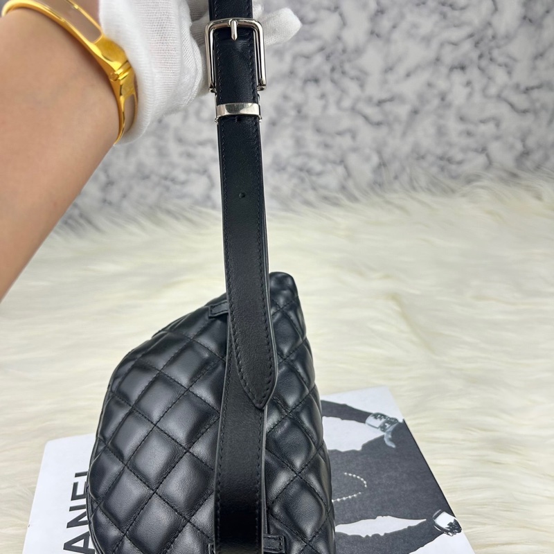 CHANEL 香奈兒 #員工包#櫃姐包# 牛皮黑銀元寶腰包 單肩包 斜挎包-18