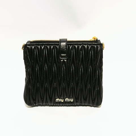 MiuMiu經典小皮包手拿包字母包側背包