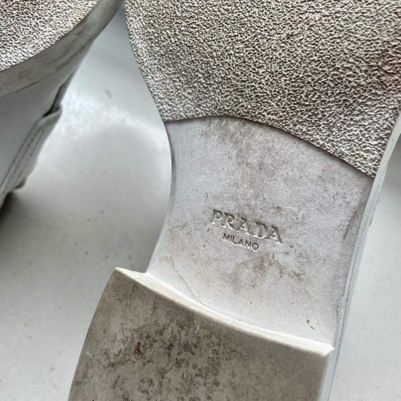 Prada 白色樂福鞋 米色小皮鞋 休閒鞋-4