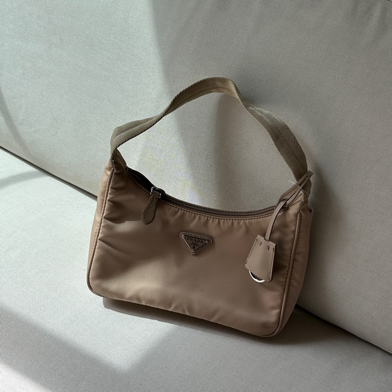 Prada 奶茶色hobo腋下包 2000-5