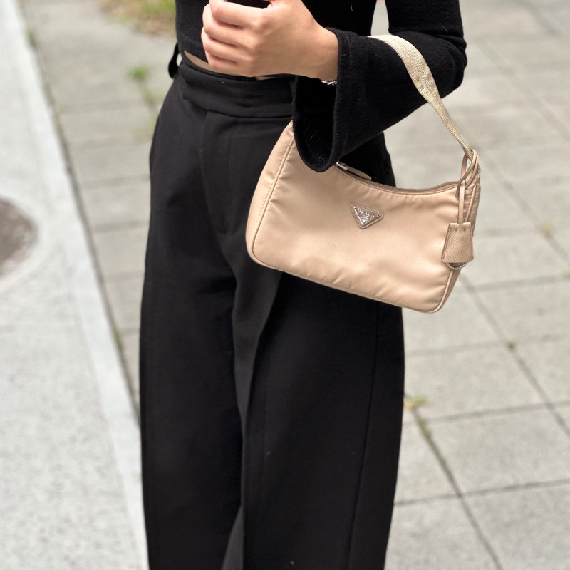 Prada 奶茶色hobo腋下包 2000-0