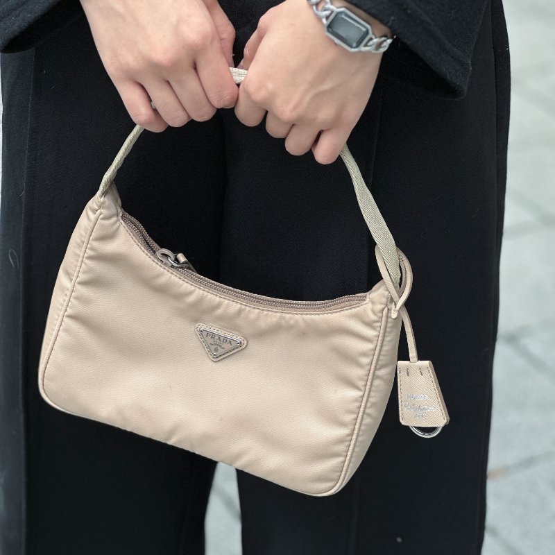 Prada 奶茶色hobo腋下包 2000-4