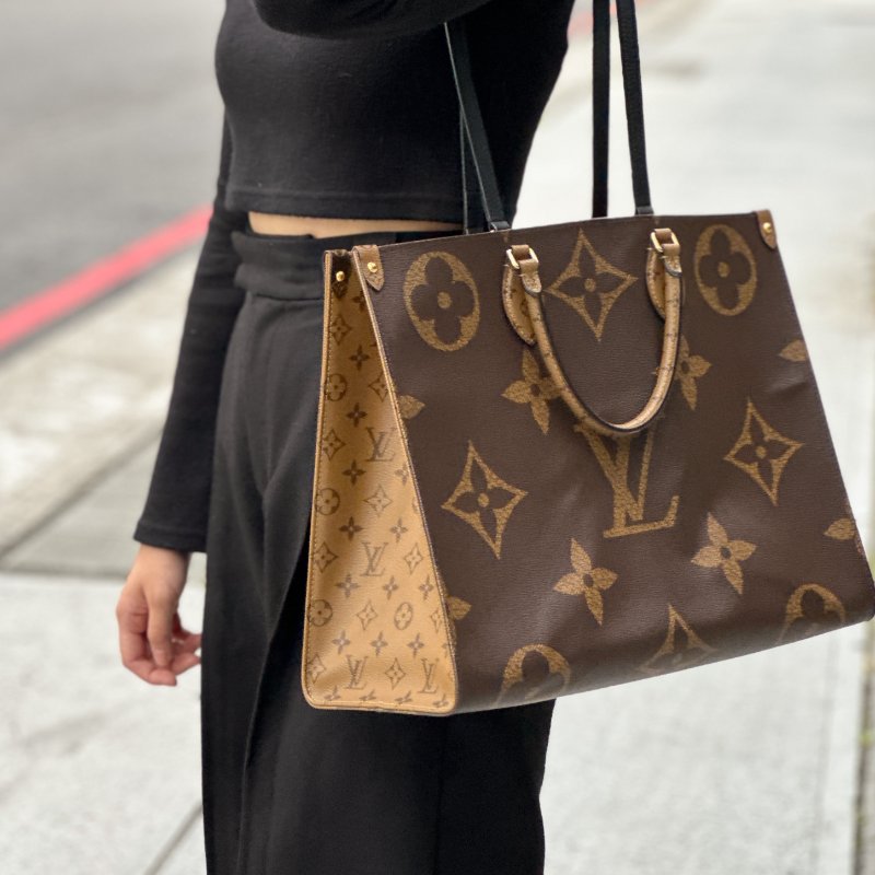 Lv on the go GM 老花 大托特包-1