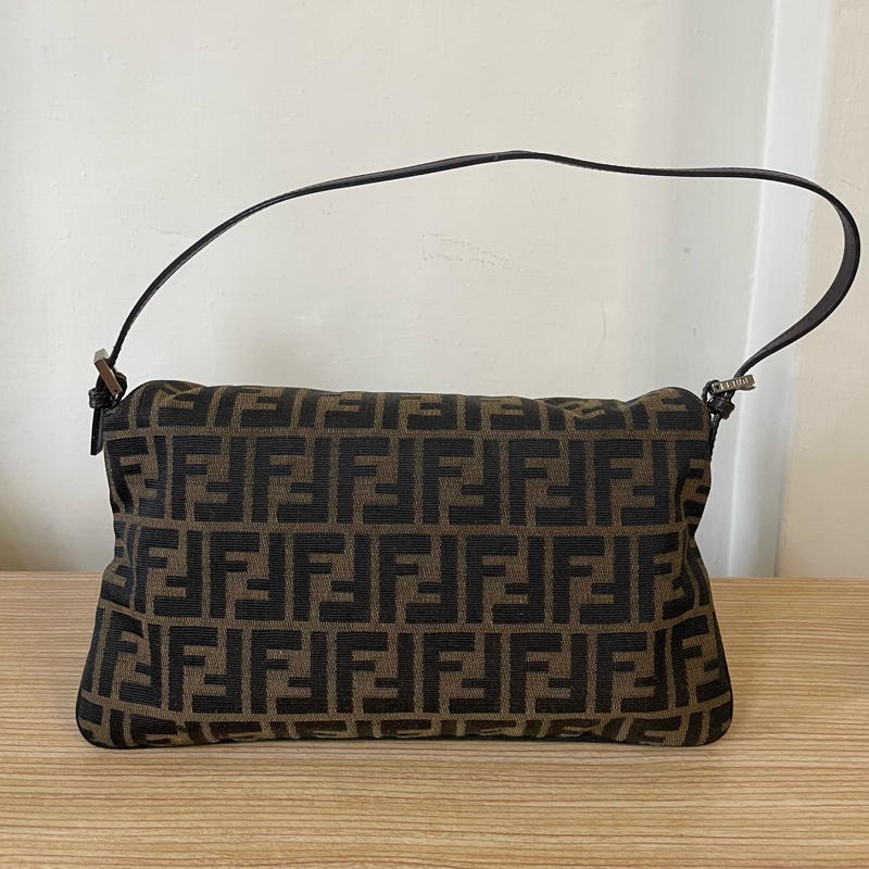 Fendi 老花 法棍包 雙蓋包 腋下包-1