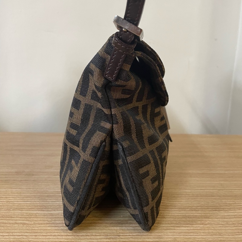 Fendi 老花 法棍包 雙蓋包 腋下包-2