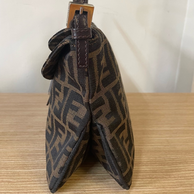 Fendi 老花 法棍包 雙蓋包 腋下包-3