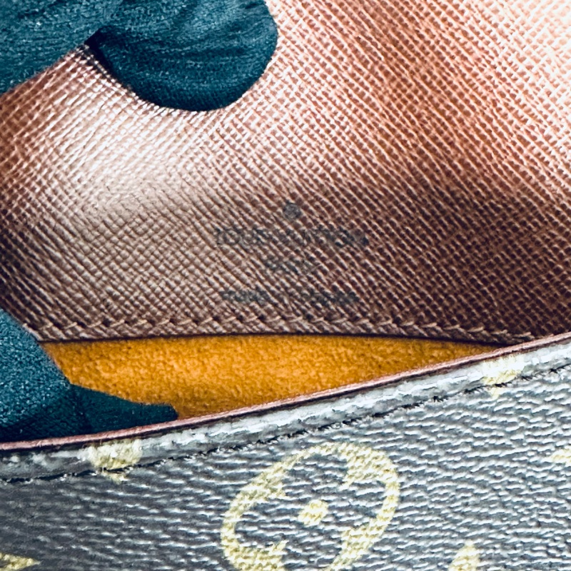 (售出)LV M51258 Monogram 帆布掀蓋肩背包 154-9-4