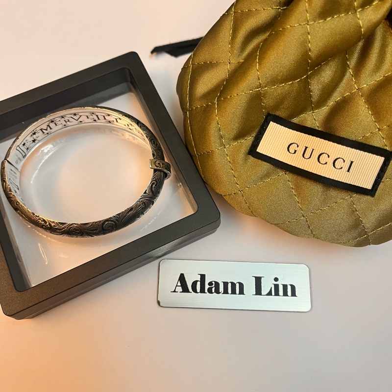 Gucci 仿舊雕花手環-2