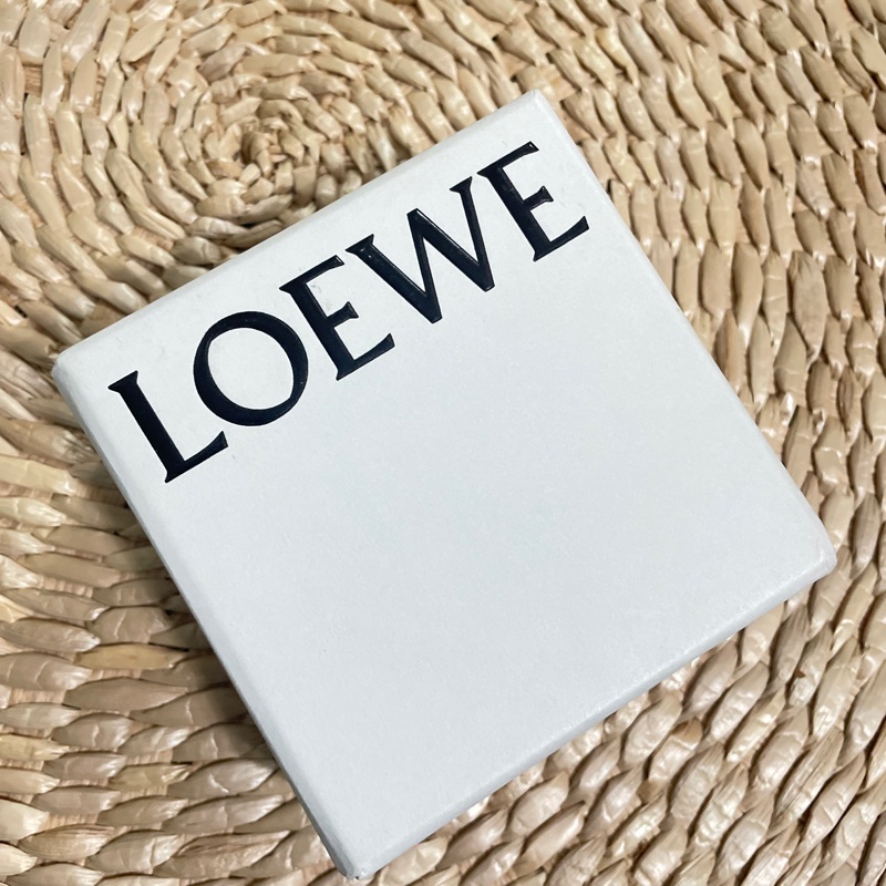 🏷LOEWE胸針-2