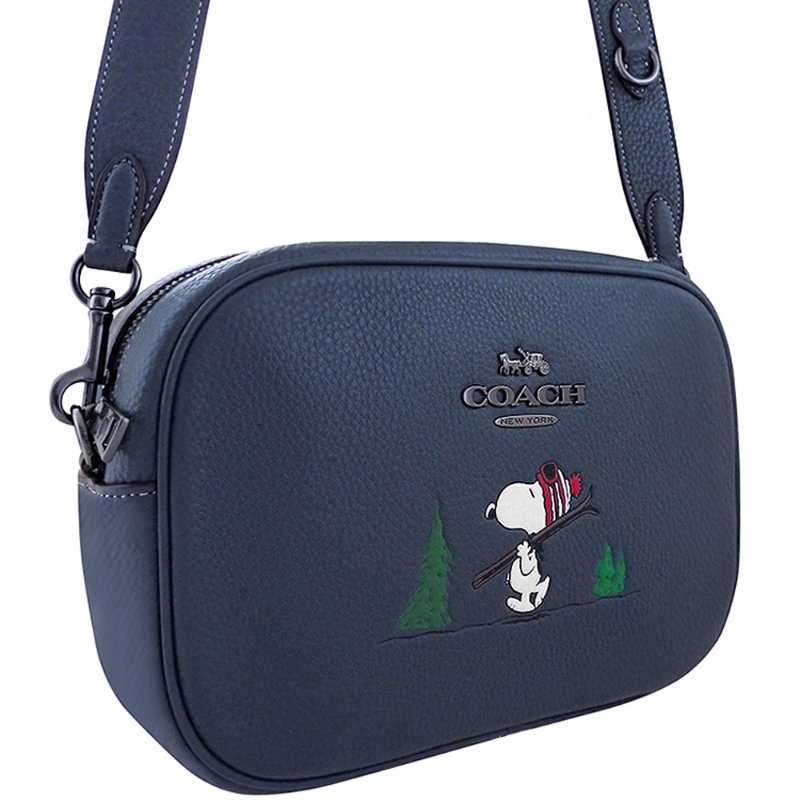 COACH PEANUTS Snoopy 聯名款 JAMIE單寧藍色荔枝紋皮革史奴比圖樣相機包-2