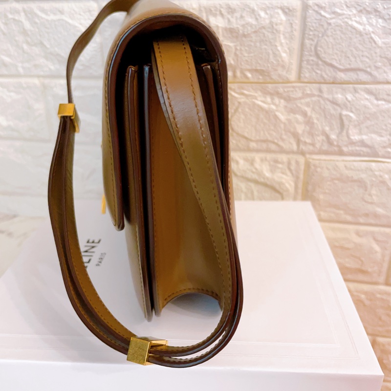 近全新正品✨Celine classic box medium金棕色焦糖金經典豆腐包-6