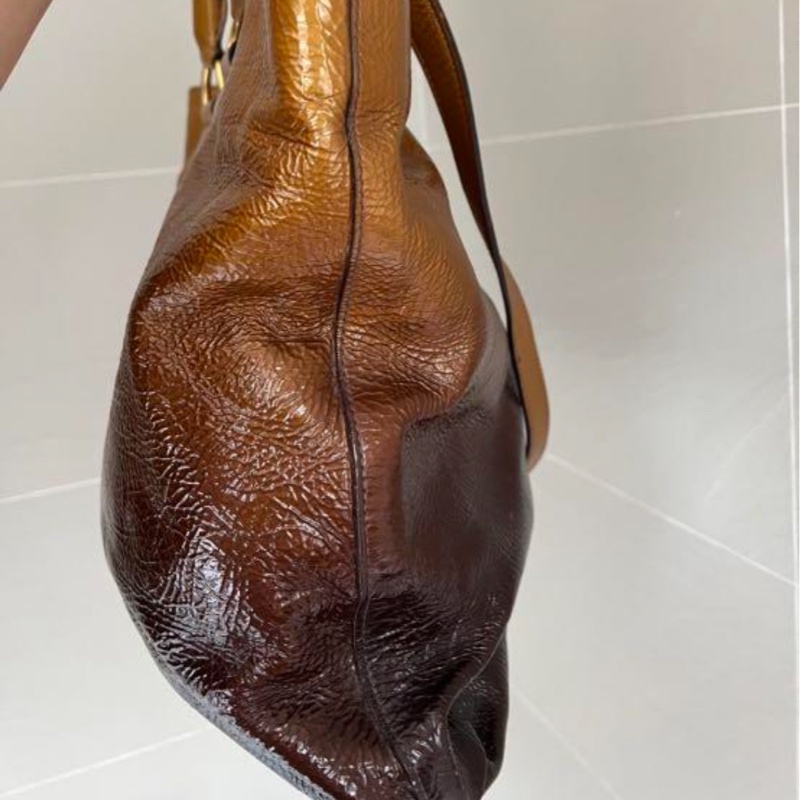 清倉促銷！Prada亮皮漸層咖啡色手提肩背包-1