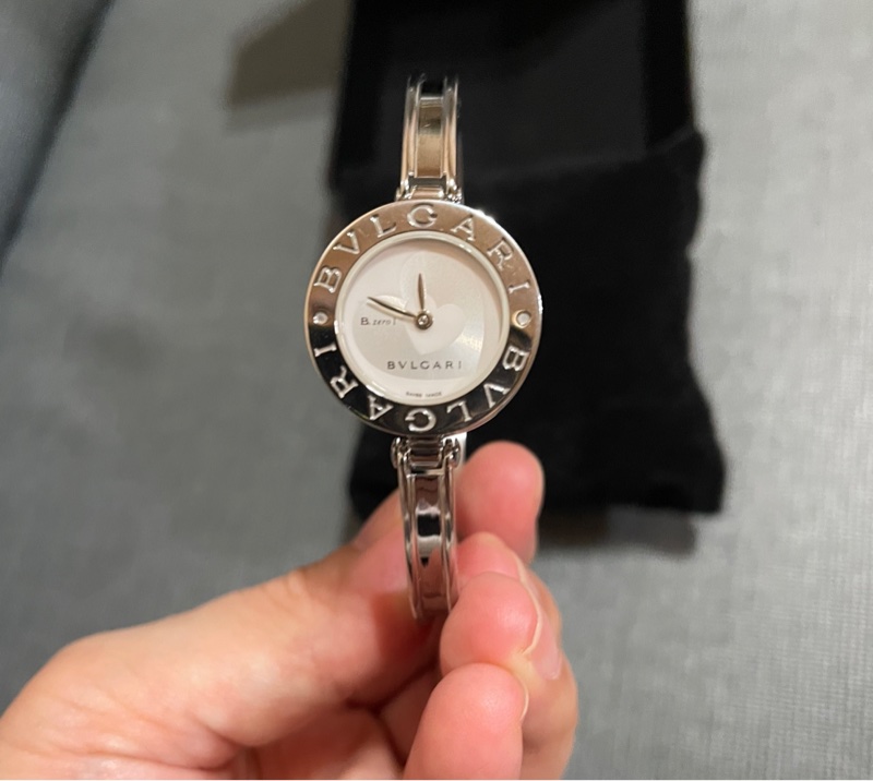 降價出清💝Bvlgari 寶格麗（銀）B.zero1💘雙愛心手環石英錶,🉐超低價出售🩷-1