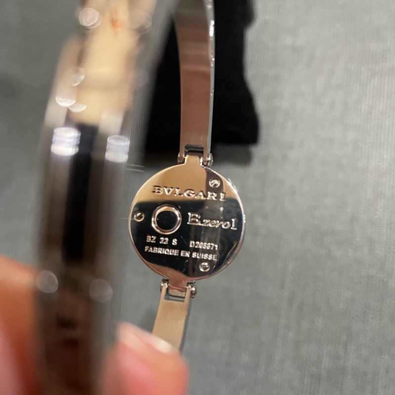 降價出清💝Bvlgari 寶格麗（銀）B.zero1💘雙愛心手環石英錶,🉐超低價出售🩷-4