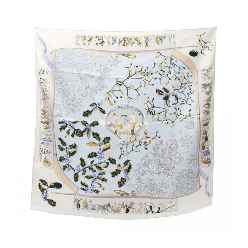 【日本直送】 中古HERMES[BC]方巾90 「Neige d'Antan」 絲巾 絲 淺藍色 多彩色-0