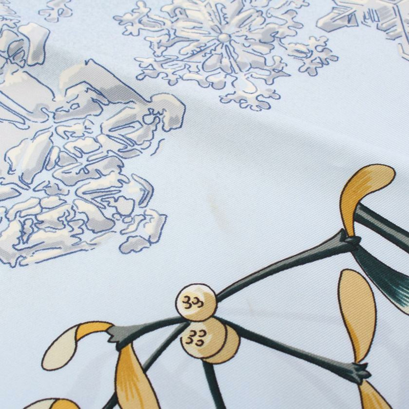 【日本直送】 中古HERMES[BC]方巾90 「Neige d'Antan」 絲巾 絲 淺藍色 多彩色-7