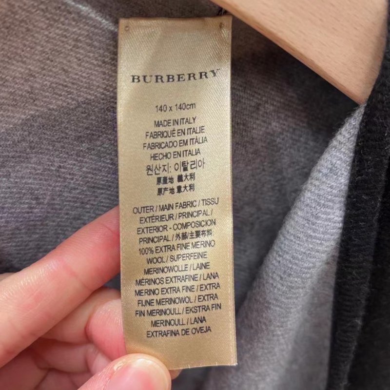 BURBERRY 經典格紋羊毛雙面大披肩 / 圍巾 / 斗篷 (黑)-4