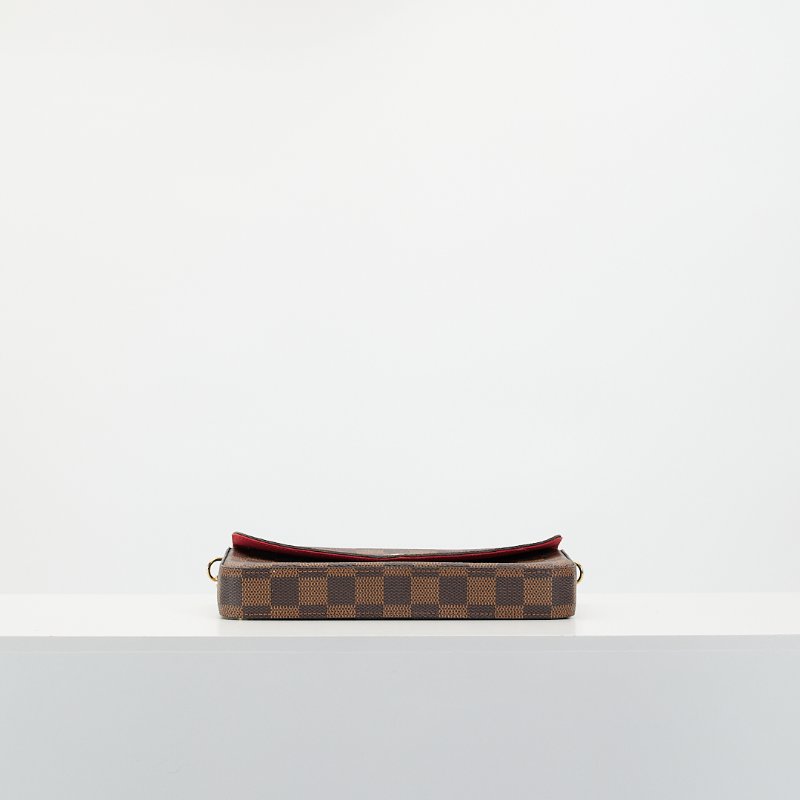 Lv woc三合一鍊包-4