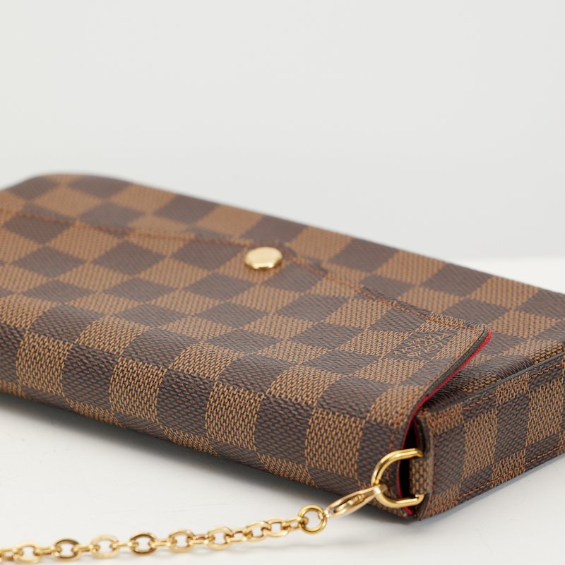 Lv woc三合一鍊包-6