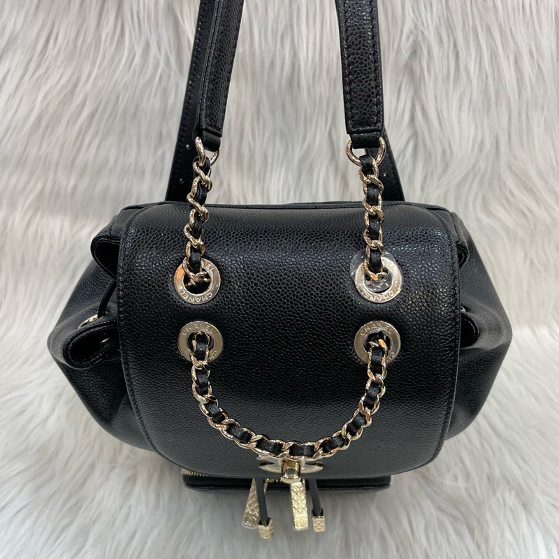 Chanel 經典黑金荔枝皮Affinity迷你後背包*-11