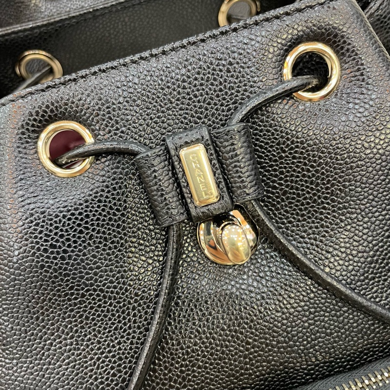 Chanel 經典黑金荔枝皮Affinity迷你後背包*-18