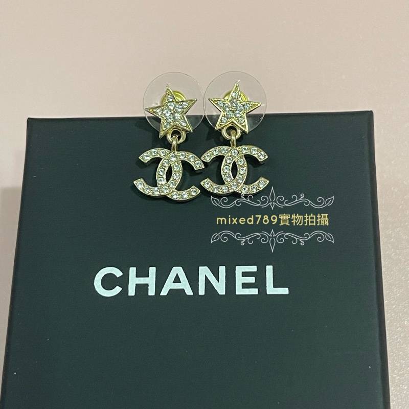 chanel 23A 經典雙C 水鑽五角星 耳針式耳環-3