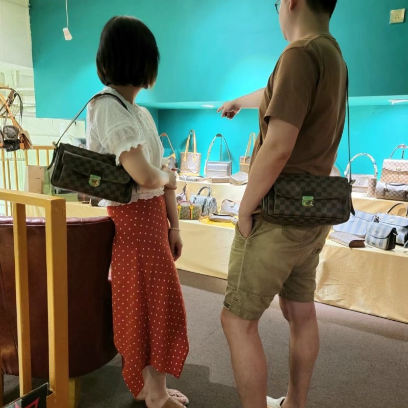 LV 棋盤格 Ravello 肩背包 側背包 腋下包 斜挎包-22