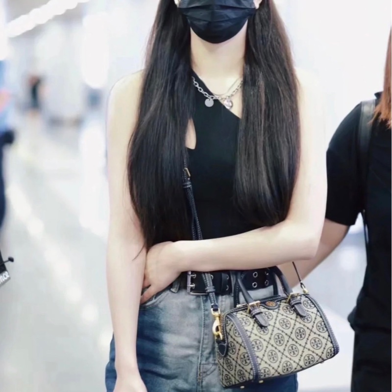 Tory Burch 專櫃款 T MONOGRAM 緹花迷你波士頓包-8