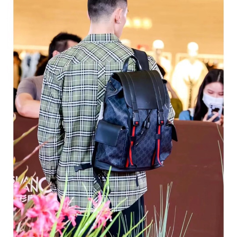 GUCCI Supreme GG souple 紅黑配色軍旅大後背包 雙肩背包-4