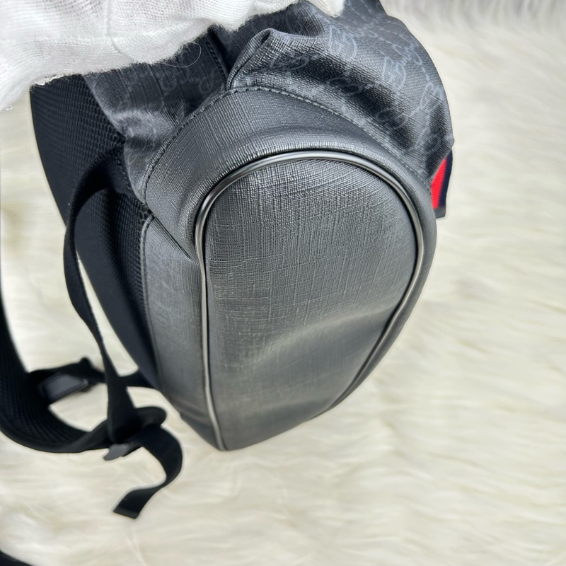 GUCCI Supreme GG souple 紅黑配色軍旅大後背包 雙肩背包-18