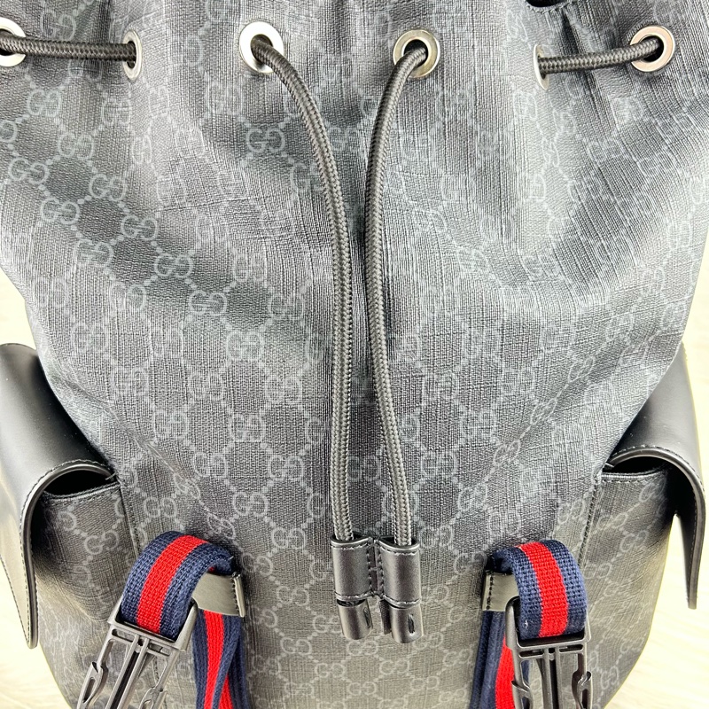 GUCCI Supreme GG souple 紅黑配色軍旅大後背包 雙肩背包-27