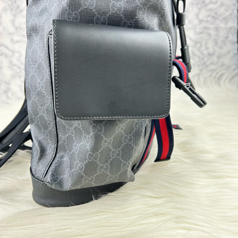GUCCI Supreme GG souple 紅黑配色軍旅大後背包 雙肩背包-28